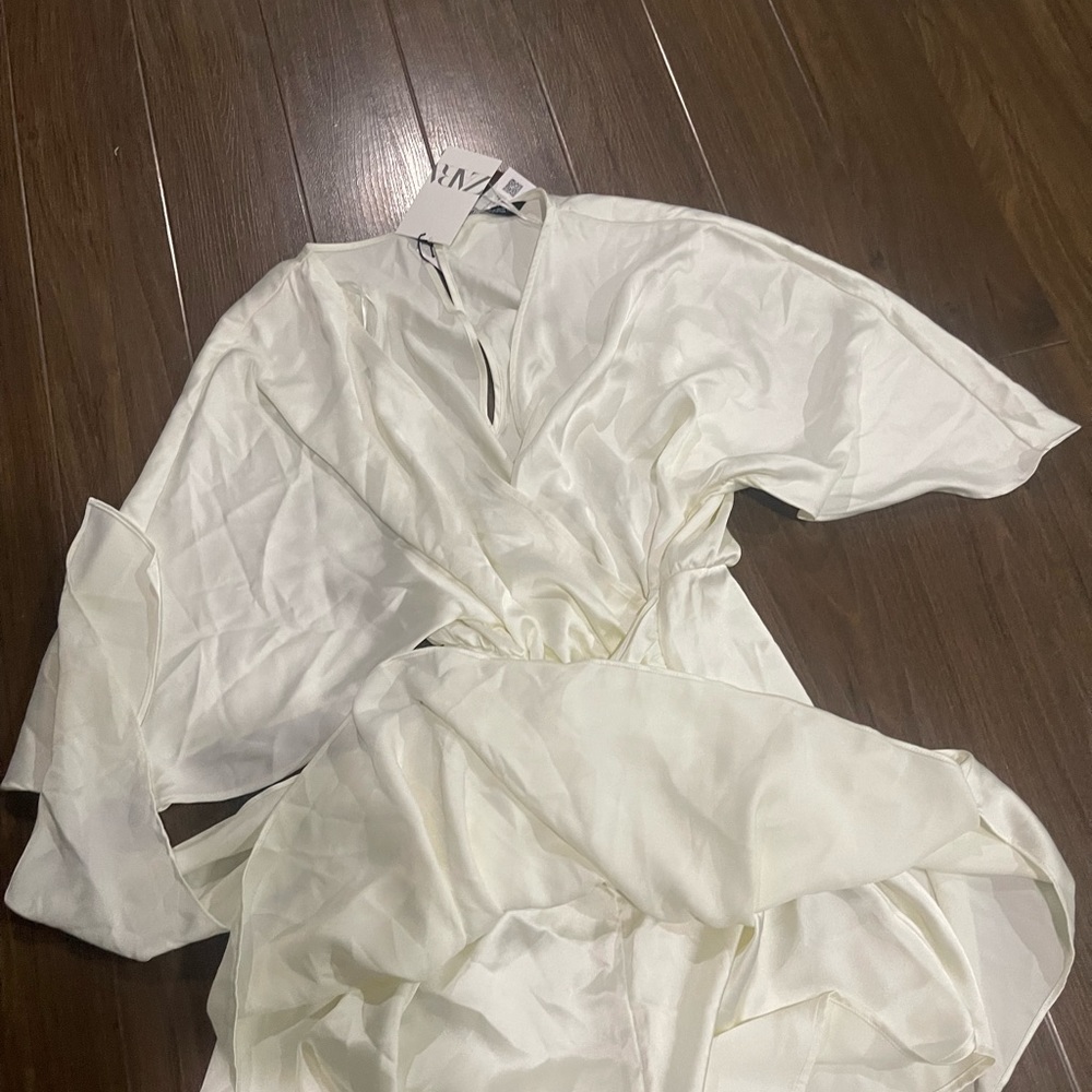 Zara short embedded dress - Picture 3 of 8